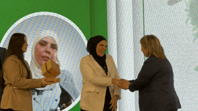 الزميلة نادية سليماني تفوز بالجائزة الأولى في المسابقة الوطنية للصحافة البيئية