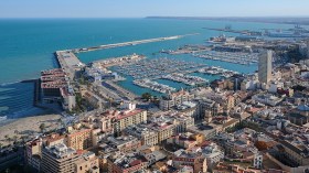 ميناء “أليكانتي” سيكون مركزا لدخول الصادرات الجزائرية إلى إسبانيا وأوروبا