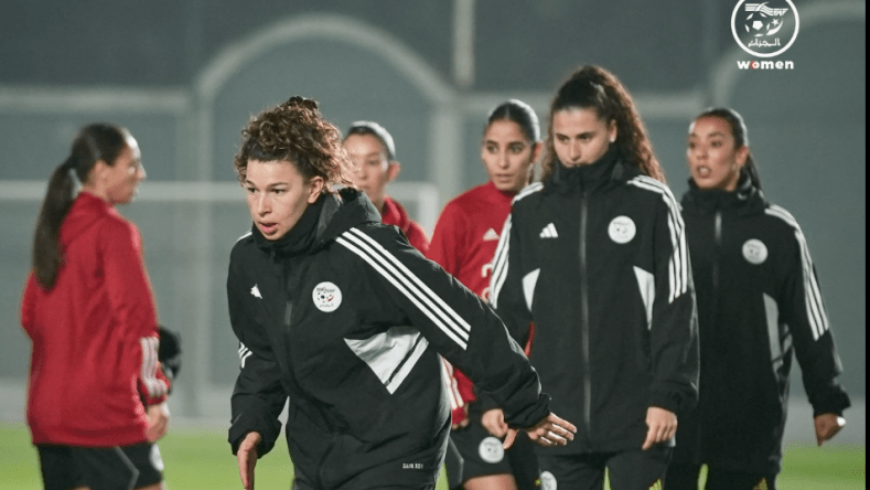 سيدات “الخضر” في تربص تحضيري استعدادا لنهائيات كأس إفريقيا 2026 (فيديو)