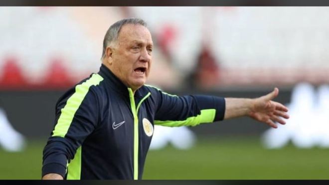 مدرب يستقيل قبل 3 أشهر من انطلاق المونديال