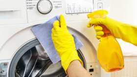 لماذا يجب عليك تنظيف الغسّالة بانتظام؟