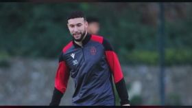 لاعب دولي جزائري ينتقل إلى نادٍ فرنسي