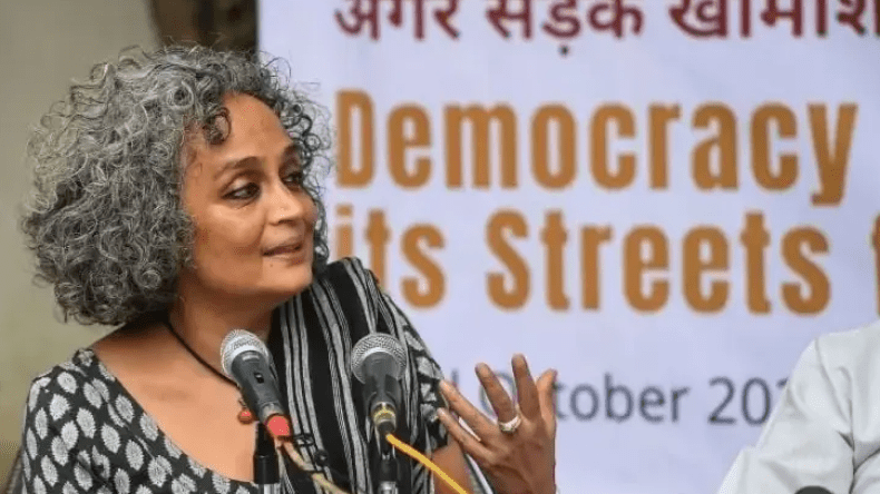 لهذا السبب انسحبت كاتبة هندية من مهرجان برلين السينمائي!