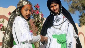 “الجوّالي”… لباس يصارع الزمن للبقاء بمنطقة التّديكلت