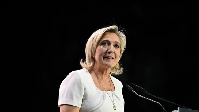 مصير مارين لوبان السياسي.. النيابة الفرنسية تطالب بهذه العقوبات!