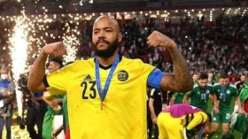 حفيظ دراجي يعلّق على اعتزال الحارس مبولحي