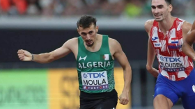 الجزائري سليمان مولى يتأهل إلى بطولة العالم داخل القاعة 2026
