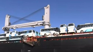 Réception de 134 nouveaux bus au port d’Alger