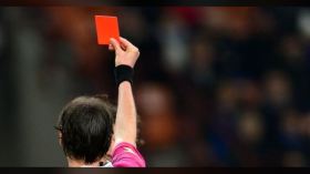 إيقاف مؤقّت لِأربعة لاعبين