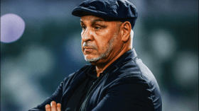 الشباب السعودي يعلن تعاقده مع المدرب نور الدين زكري