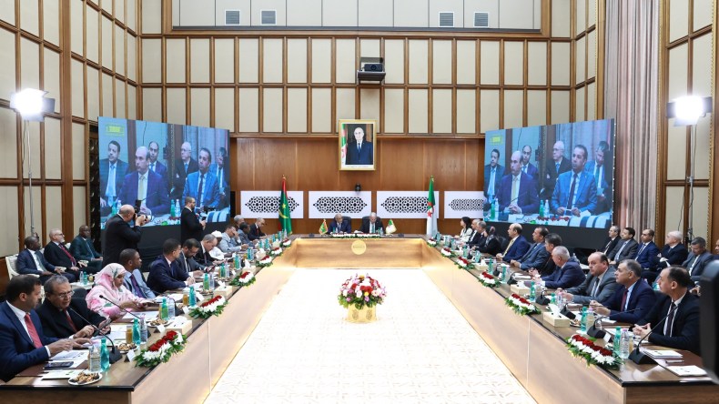 افتتاح الدورة الأولى للجنة البرلمانية الكبرى الجزائرية-الموريتانية