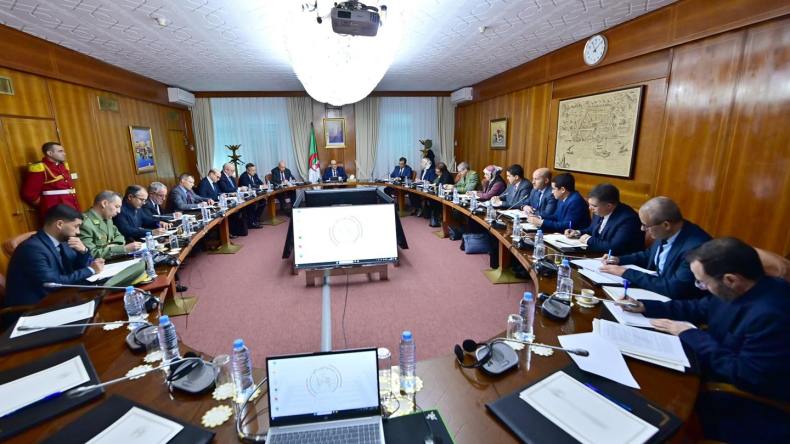 مرجع وطني لتنظيم الإدماج في صناعة السيارات والحافلات والدراجات النارية