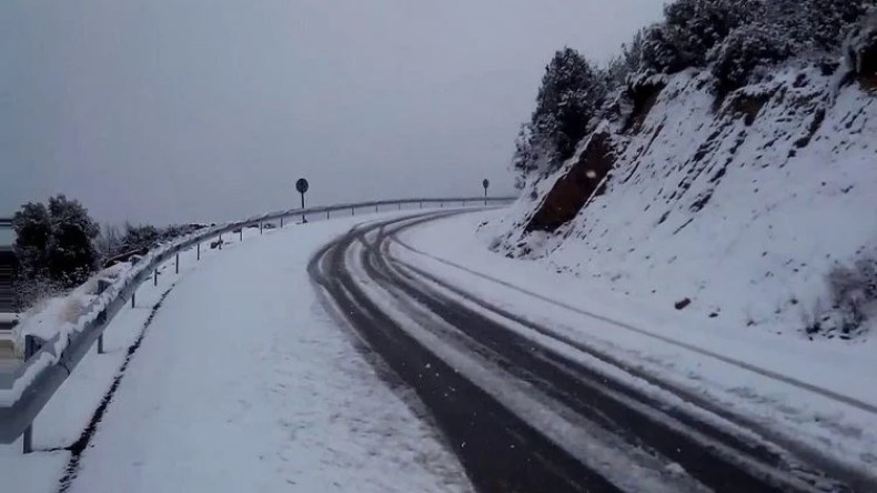 اضطراب جوي قوي: ثلوج كثيفة وأمطار غزيرة ورياح عاتية عبر عدة ولايات