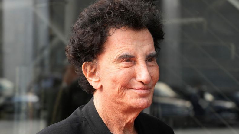 بعد تورطه مع جيفري إبستين.. استقالة رئيس معهد العالم العربي