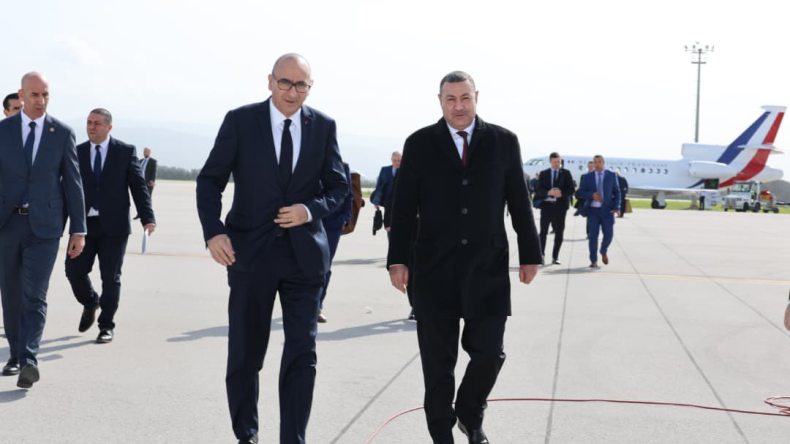 وزير الداخلية الفرنسي يشرع في زيارة إلى الجزائر