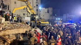  14 قتيلا جراء انهيار مبنى في طرابلس بلبنان