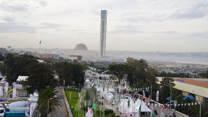 سيارات في القصر.. 3 أيام من الإثارة والسباقات الرمضانية في قلب العاصمة!