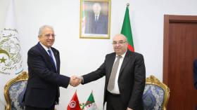 صناعة الأدوية: الجزائر تصدر المواد الأولية إلى تونس عن قريب