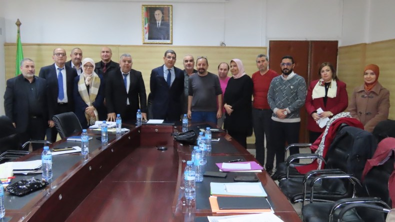 هذا ما بحثه وزير الصحة مع نقابة الممارسين الأخصائيين