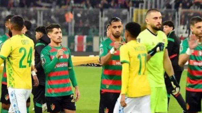 يهمّ المولودية.. إيقاف أحد تقنيي المنافس بِسبب تسريب معلومات