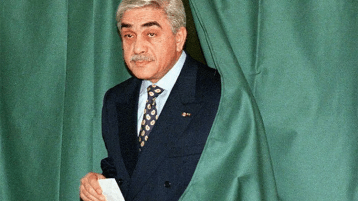 اليمين زروال.. أنقذ البلاد وواكب الحراك وبقي وفيا للجزائر