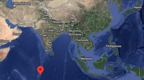 صحيفة أمريكية: إيران تستهدف قاعدة أمريكية بريطانية بالمحيط الهندي