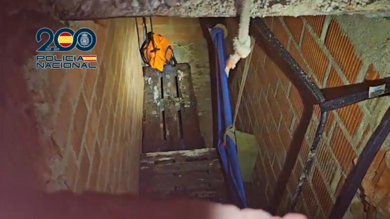 إسبانيا تكشف نفقا تحت الأرض لنقل المخدرات القادمة من المغرب