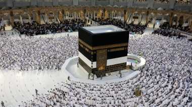 انطلاق أول رحلة لنقل الحجّاج الجزائريين يوم 29 أفريل