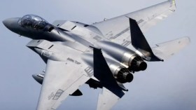 الجيش الإيراني يعلن إصابة مقاتلة “إف 15” معادية في جنوبي البلاد