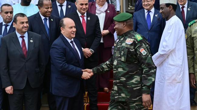 تياني: العلاقات بين الجزائر والنيجر ينبغي أن تشكّل نموذجا يحتذى به في المنطقة