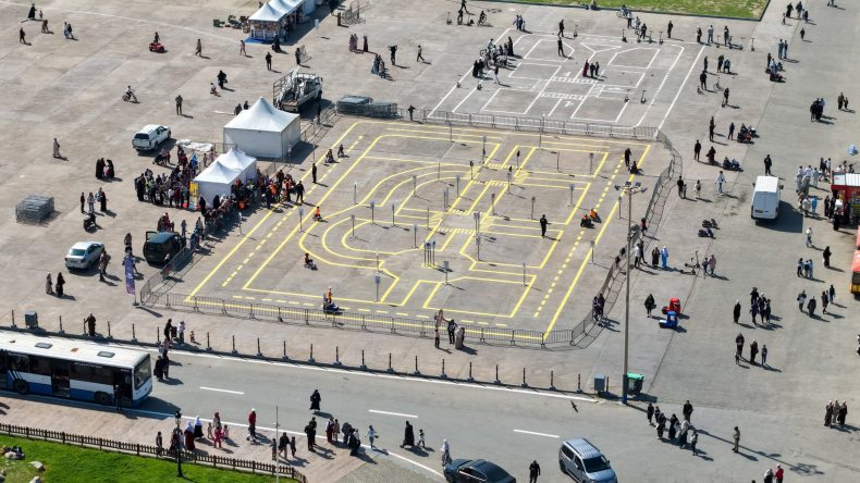 تجربة محاكاة سياقة واقعية للأطفال في متنزّه “الصابلات” (صور)