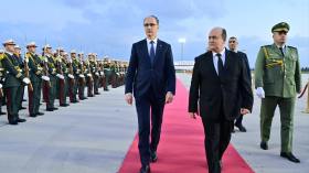 رئيس وزراء صربيا يزور الجزائر