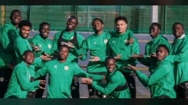 بِالصور: أسود السنيغال تحتفل بكأس إفريقيا