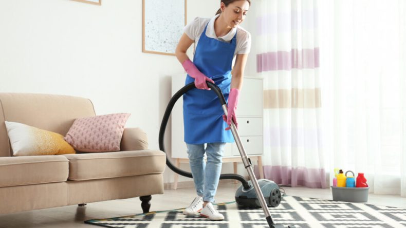 أجهزة كهرومنزلية وتكنلوجيات حديثة تعوض أدوار المرأة