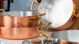 الجزائريون يستعيدون أناقة الماضي بحثا عن الصحة والأصالة