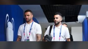 زميل سابق لـ “محرز” يعتزل قبل المونديال