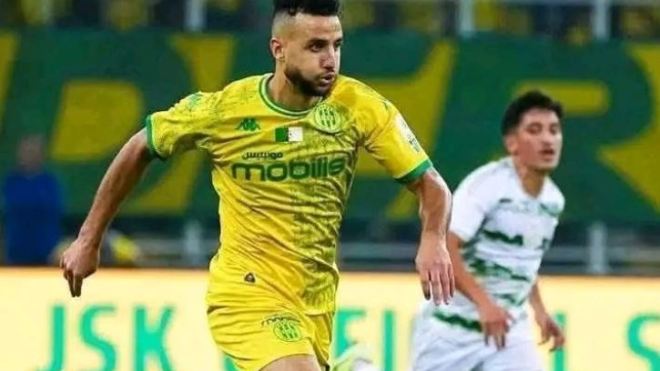 إيقاف مهاجم شبيبة القبائل بلال مسعودي 4 مباريات