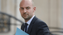 French Foreign Minister Speaks of “Initial Results” After Resuming Dialogue with Algeria