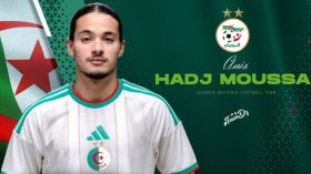 حاج موسى يُغادر تربّص “الخضر”