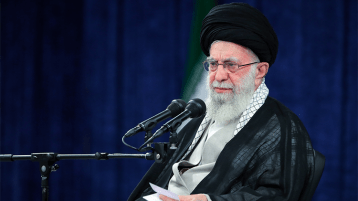 من يخلف الخامنئي؟