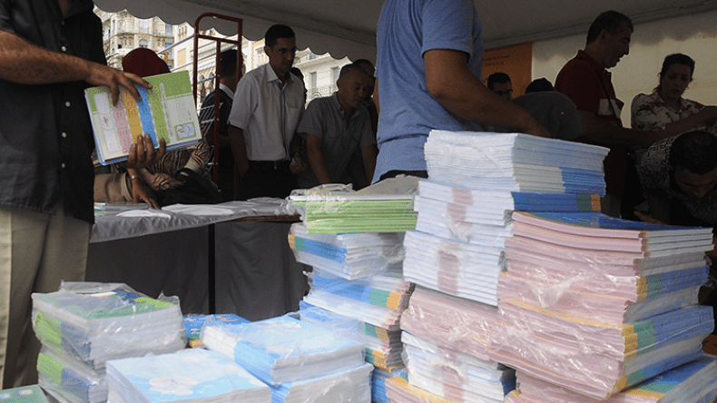 التأخير ممنوع.. 30 يوما لإيصال الكتب إلى المتوسطات والثانويات