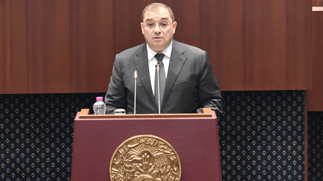 وزير العدل يعرض مشروعي قانون العقوبات والقضاء العسكري