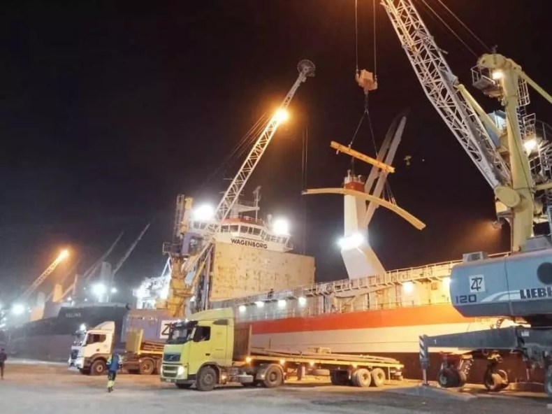 Plus de 15.000 tonnes de fer à béton chargés vers la Lituanie