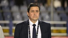 لِهذا السبب سيغيب مدرب غواتيمالا عن مباراة الجزائر