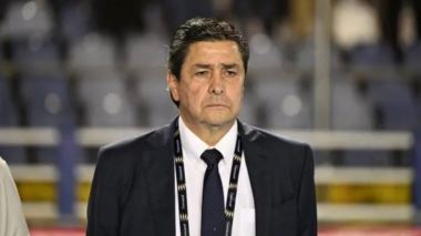 لِهذا السبب سيغيب مدرب غواتيمالا عن مباراة الجزائر