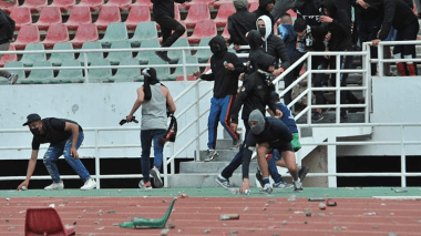 عقوبات بين 3 إلى 5 سنوات حبسا للأنصار المعتدين على الشرطة