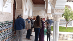 الزليج الجزائري يُبهر السياح الأوروبيين والآسيويين