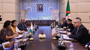 الجزائر والهند تبحثان ترقية شراكتهما الاستراتيجية إلى أعلى المراتب