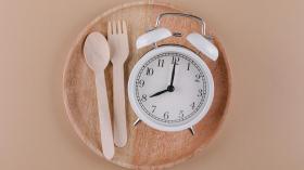 كيف يساهم الصيام في خفض الكولسترول؟