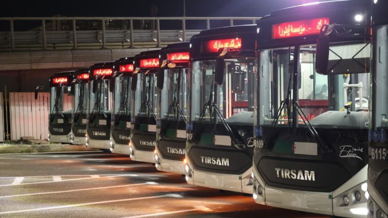 بالفيديو.. استلام دفعة جديدة من الحافلات المستوردة لفائدة “إيتوزا”